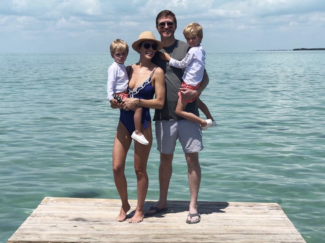 E11C1202-CCF1-48D1-BF5E-C6953C472226